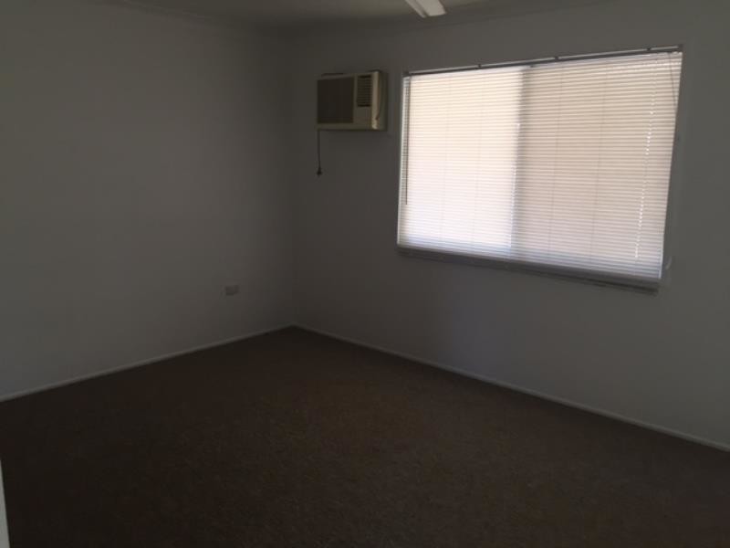 13 Vyner Street, Wandal QLD 4700